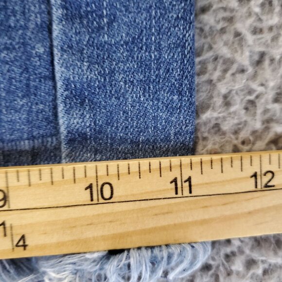 Judy Blue Shorts Womens XL Blue Distressed Denim High Rise Raw Hem Stretchy - Picture 7 of 12